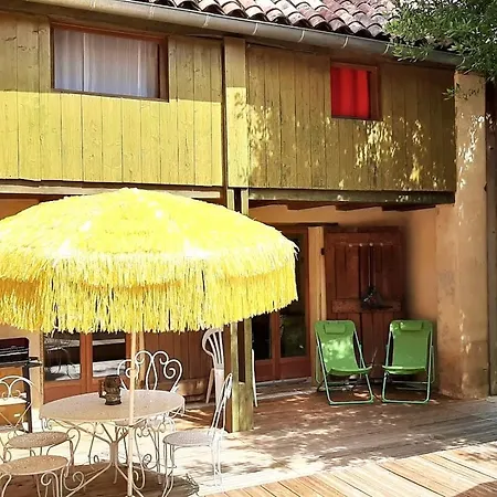 Arie Chez Mimosa Dému